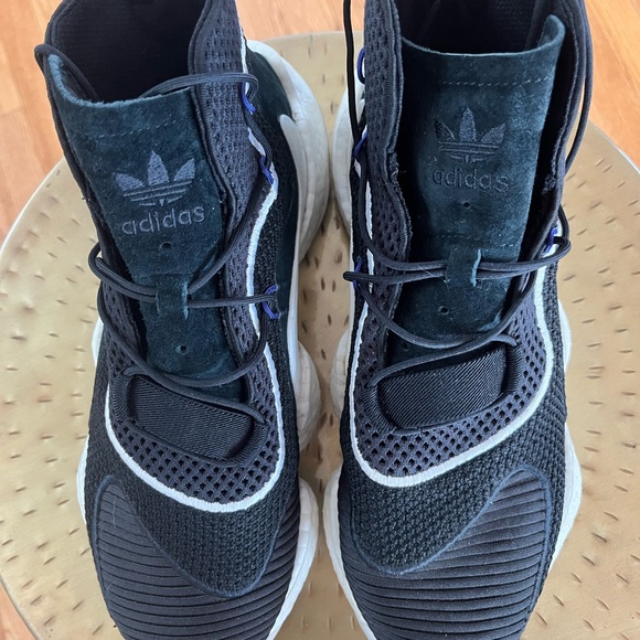 Men’s Adidas, size 9.5 - Picture 4 of 9